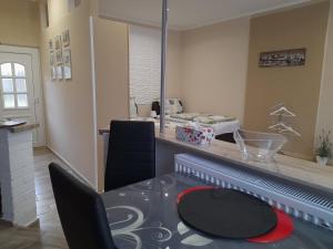 Fotografie z fotogalerie ubytování Edina Apartman v destinaci Sátoraljaújhely + 24 fotografií