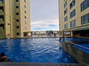 Bazén v ubytování SUN GARDEN Studio and Residences at South China Sea Place Suites nebo v jeho okolí