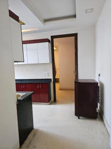 Kuchyň nebo kuchyňský kout v ubytování Spacious 2bhk apartment!