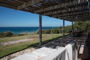 Fotografie z fotogalerie ubytování Beachfront best views villa in Punta Paloma, Tarifa v destinaci Tarifa