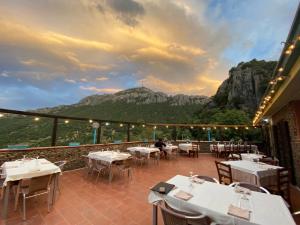 Εστιατόριο ή άλλο μέρος για φαγητό στο Hotel Sant'elene