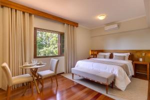 Postel nebo postele na pokoji v ubytování Villa Boréal Hostellerie Pousada Boutique