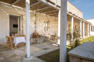 Ein Balkon oder eine Terrasse in der Unterkunft Masseria Rauccio