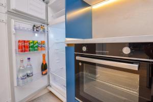 Virtuvė arba virtuvėlė apgyvendinimo įstaigoje Celeste - Exclusive One Bedroom