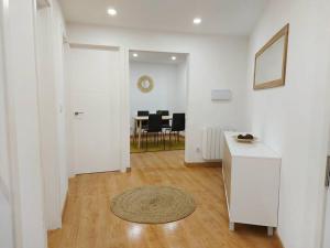 Fotografia z galérie ubytovania AlQUILO PISO NUEVO CENTRO DE PORTONOVO-SANJENJO v destinácii Sanxenxo