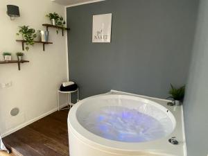 Gallery image of Colombo 32 Affittacamere in La Spezia +50 photos