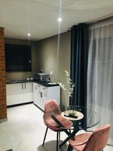 Photo de la galerie de l'établissement Black Rose Guesthouse, à Soweto 34 autres photos