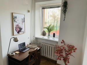 Imagen de la galería de Kredytowa and Mazowiecka street Super Quiet Private Apartment in Center, en Varsovia