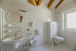 Kúpeľňa v ubytovaní Hotel Rosa Wellness & SPA