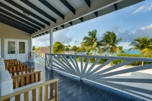 Balkón nebo terasa v ubytování Shaka Caye All inclusive Resort