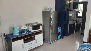 Η κουζίνα ή μικρή κουζίνα στο JASMINE 8 Family HomeStay