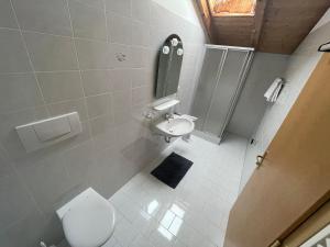 Koupelna v ubytování Blummerhof