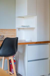 A kitchen or kitchenette at Villa Athina