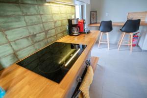 A kitchen or kitchenette at Villa Athina