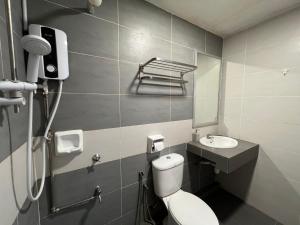 Afbeelding uit fotogalerij van Kuching Apartment TT3 SOHO Tabuan Tranquility C6-12 in Kuching