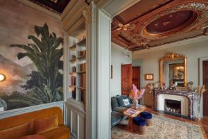 Boutique Hôtel Château Beaupin Restaurant & Wellness的休息区
