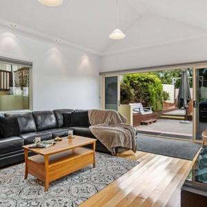 キングストンにあるLUCAS Streetのギャラリーの写真 +21枚の写真