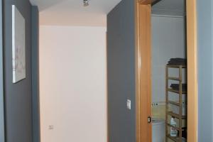 Zdjęcie z galerii obiektu Appartement tout confort, Rez-de chaussée,3 chambres, 2 salles de bain w mieście Sant Jordi