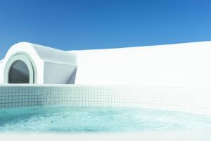 Piscina a Astro Palace Hotel & Suites o a prop