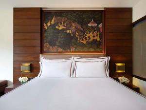 Postel nebo postele na pokoji v ubytování Novotel Phuket Vintage Park Resort
