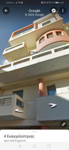 Kép ISLAND Time Deluxe Apartment Downtown 3 floors szállásáról Híoszban a galériában