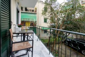 Μπαλκόνι ή βεράντα στο Luxury Apartment in Garitsa Bay