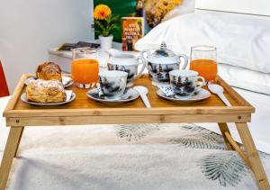 Zdjęcie z galerii obiektu Room in BB - BB Sorrento Love You room Capri w Sorrento