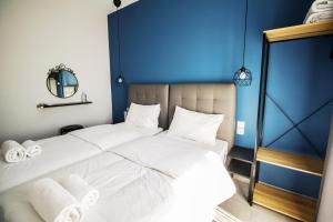 A bed or beds in a room at LA CASA DE PROFESOR 1