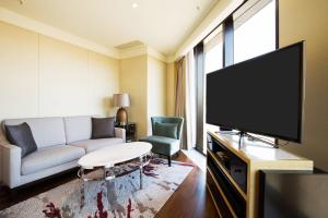 TV a/nebo společenská místnost v ubytování JW Marriott Dongdaemun Square Seoul
