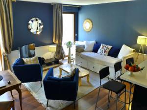 Posedenie v ubytovaní Centre d'Aix - charmant appartement 1 chambre Pythagore avec parking