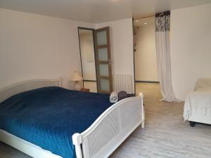 Postel nebo postele na pokoji v ubytování Loft vue montagne