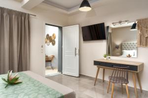 Gallery image of Iris & Rhea junior suites in Tsilivi