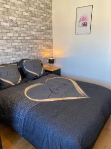 Fotografia z galérie ubytovania Appartement 1 chambre moderne à proximité du circuit des 24h v destinácii Le Mans