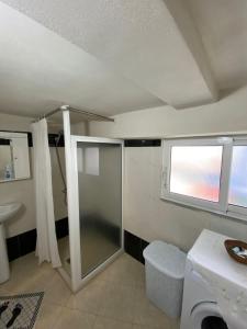Koupelna v ubytování "Mani Guest House" + 37 fotografií