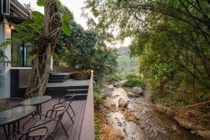 Fotografie z fotogalerie ubytování Zen MaeKampong Waterfall Villa v destinaci Ban Huai Kaeo