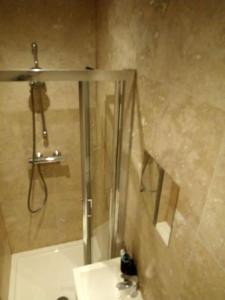 Luxury Penthouse Apartment ( Private Gated)