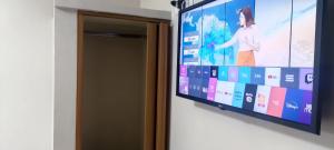 TV a/nebo společenská místnost v ubytování Hotel Pires Faxinal