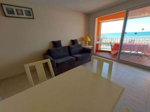 Posedenie v ubytovaní Appartement 2 pièces climatisé en front de mer au Grau d'Agde avec terrasse et accès direct à la plage - FR-1-423-275 + 14 fotografií