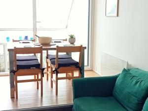 Fotografia z galérie ubytovania Appartement T2 au Port des Minimes avec balcon, parking - FR-1-551-68 v destinácii La Rochelle