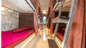 Postel nebo postele na pokoji v ubytování Peanut House