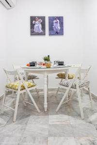 Fotografie z fotogalerie ubytování Ruiz Gijón Elegante y moderno en la Sevilla más autentica v destinaci Seville
