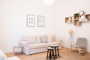 Scandi Custom 2-BDR Apartment 1061 Budapest, 14 Király utca kép - 2