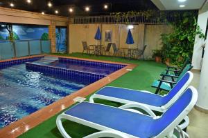 Kolam renang di atau dekat dengan Arthur Palace Hotel