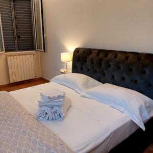 A bed or beds in a room at San Marco View