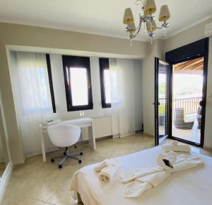 A bed or beds in a room at Villa Oceanview Vicky