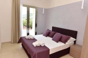 A bed or beds in a room at Torre Difyos
