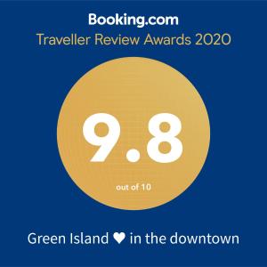 Green Island in the downtown with free parking tanúsítványa, márkajelzése vagy díja