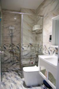 Koupelna v ubytování HAPPY HOTEL Tp Rạch Giá, Kiên Giang