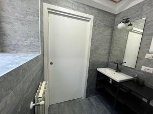 Koupelna v ubytování Loft Matteotti - Studio in centro