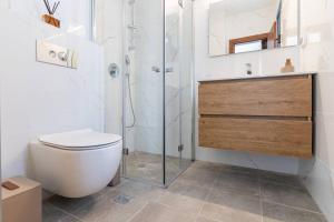 Imagen de la galería de jerusalem luxury apartment, en Jerusalén